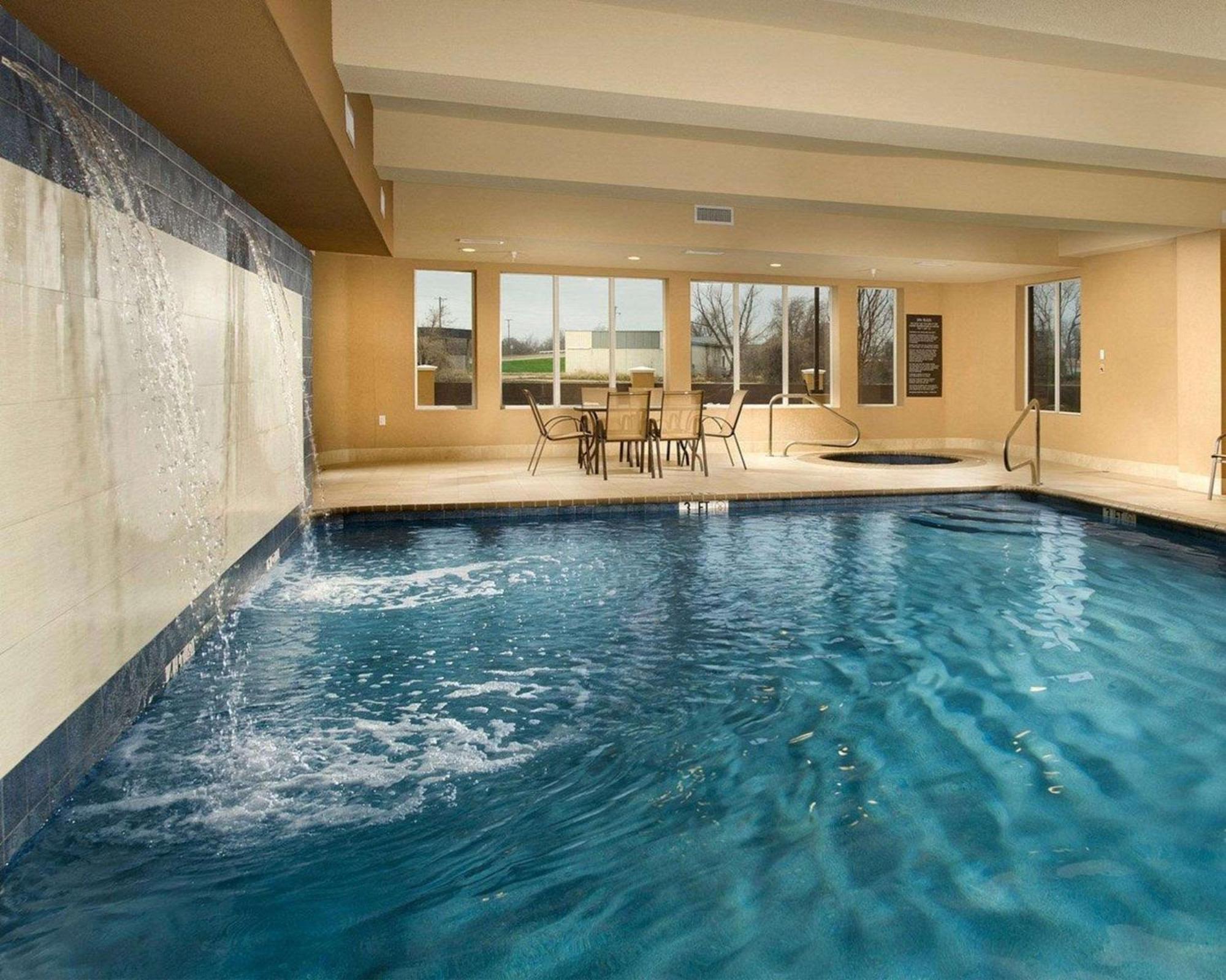 Comfort Suites Waco North - Near University Area エクステリア 写真